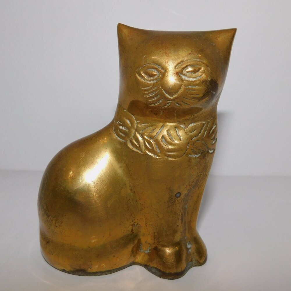 Brass sitting Cat Figure Vintage MCM 4.25" Home decor